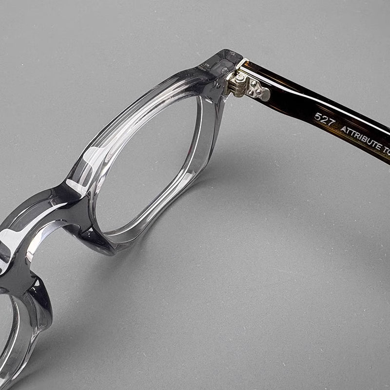 Montatura quadrata classica in acetato con cerchi spessi e aste larghe — dettaglio 20